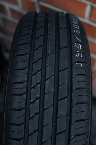 фото протектора и шины Atrezzo Elite Шина Sailun Atrezzo Elite 215/55 R17 94V